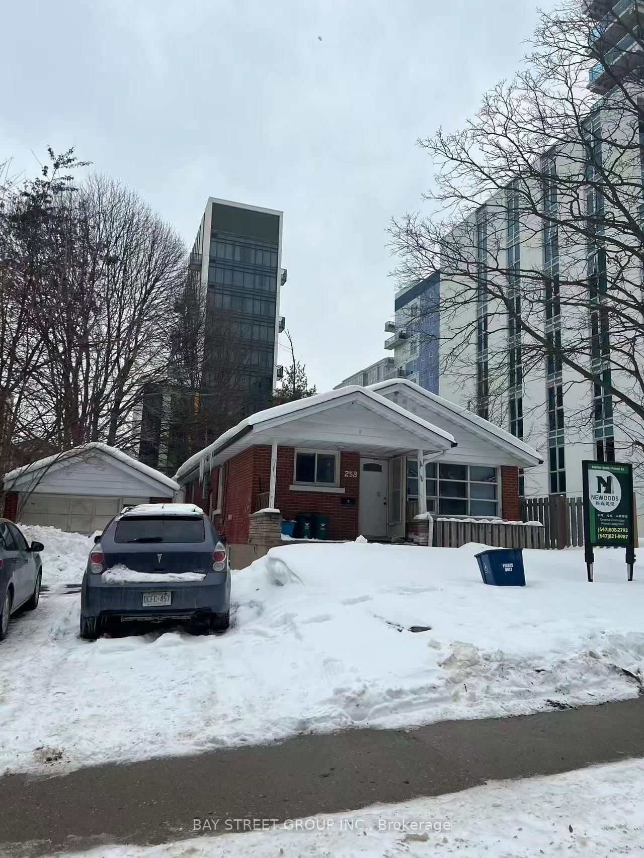 249 Sunview St, Waterloo — 5