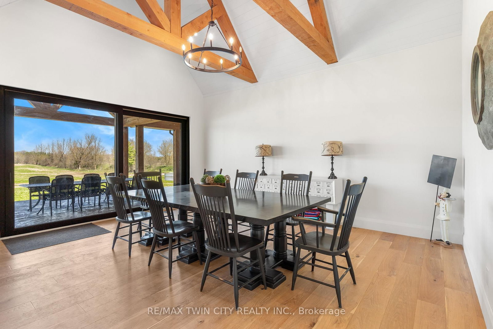 742 Country Squire Rd, Waterloo — 22