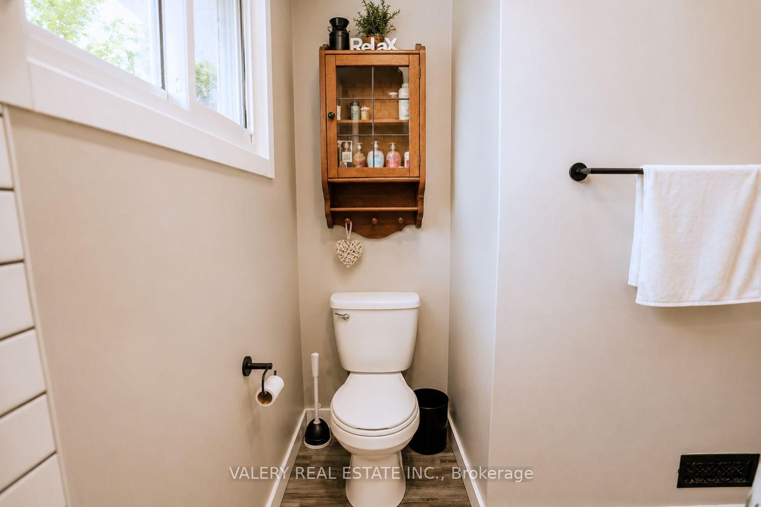 270 Cyrus St, Cambridge — 17