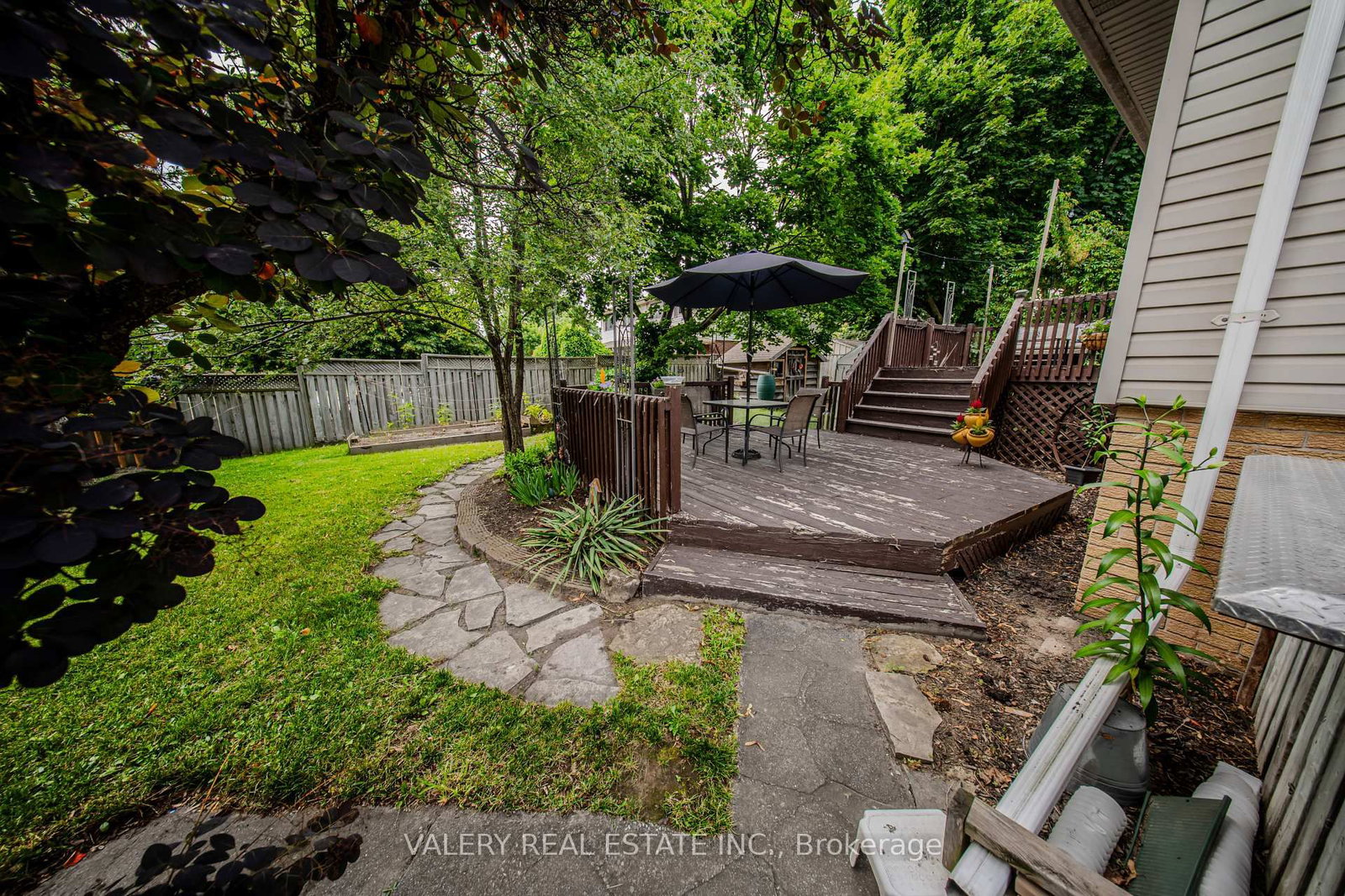 270 Cyrus St, Cambridge — 26