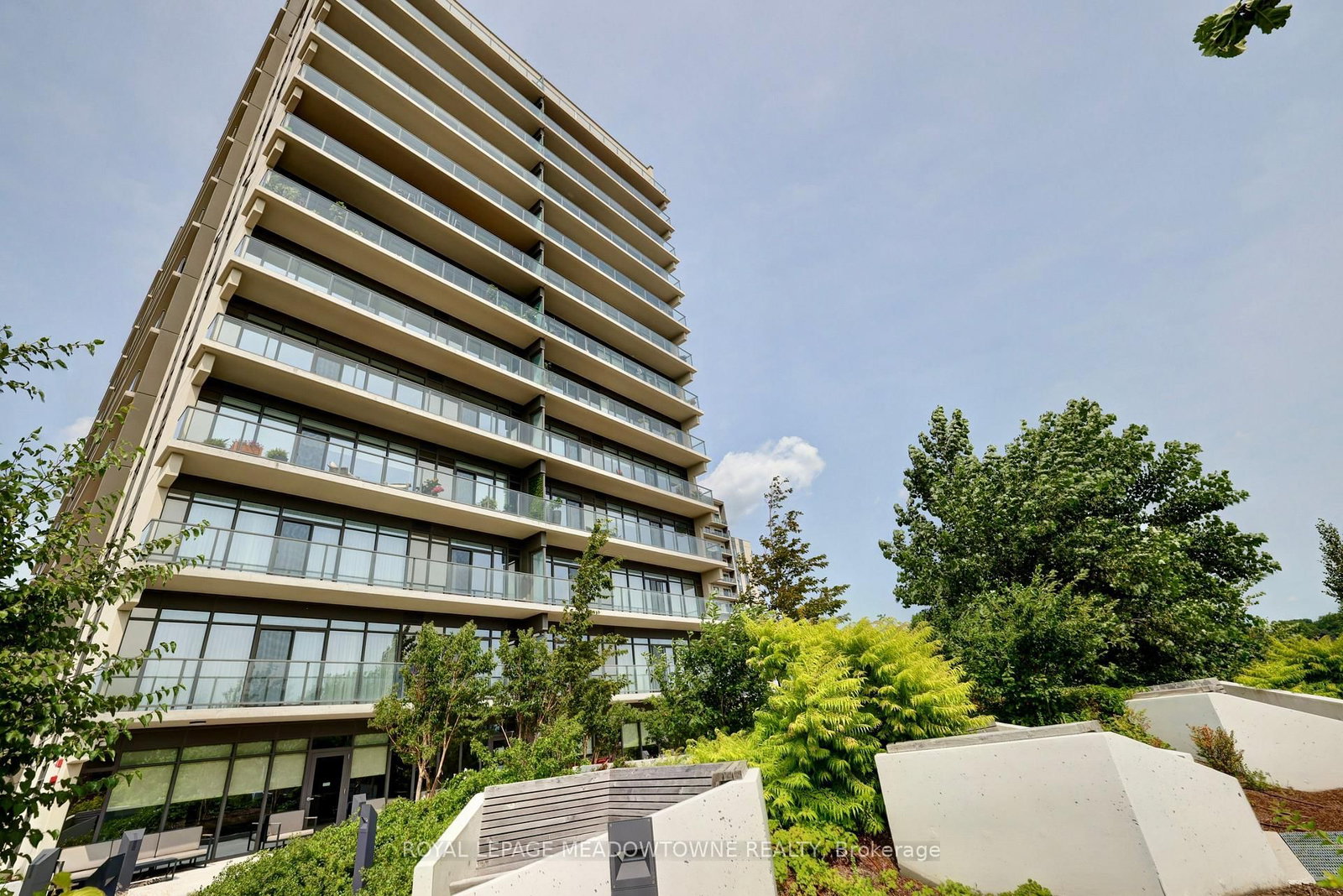 1304-15 Glebe St, Cambridge — 36