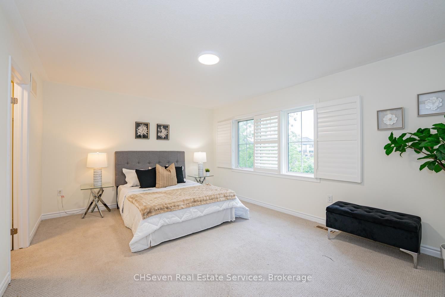 669 Doon South Dr, Kitchener — 21