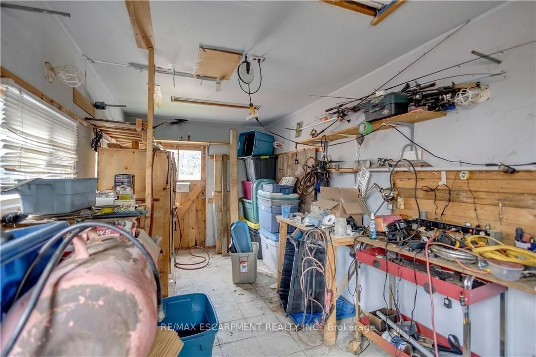 35 James Ave, Brantford — 20