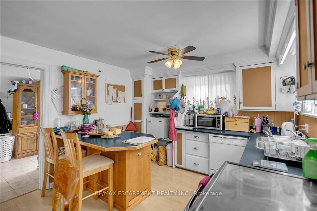 35 James Ave, Brantford — 6
