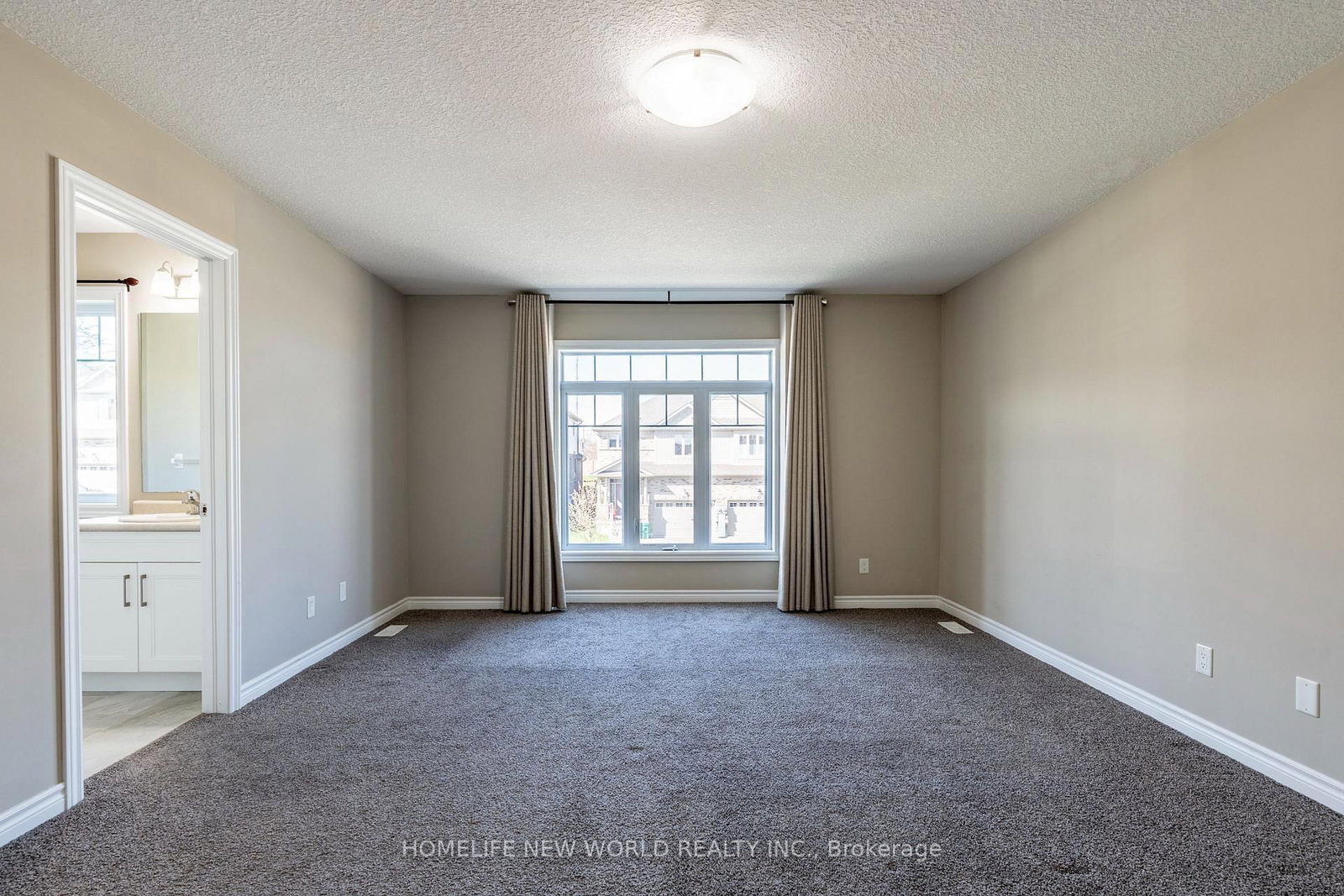 452 Avens St, Waterloo — 12