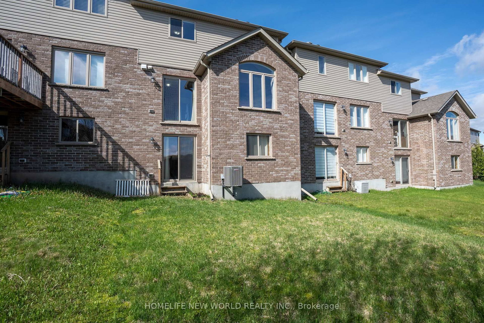 452 Avens St, Waterloo — 22