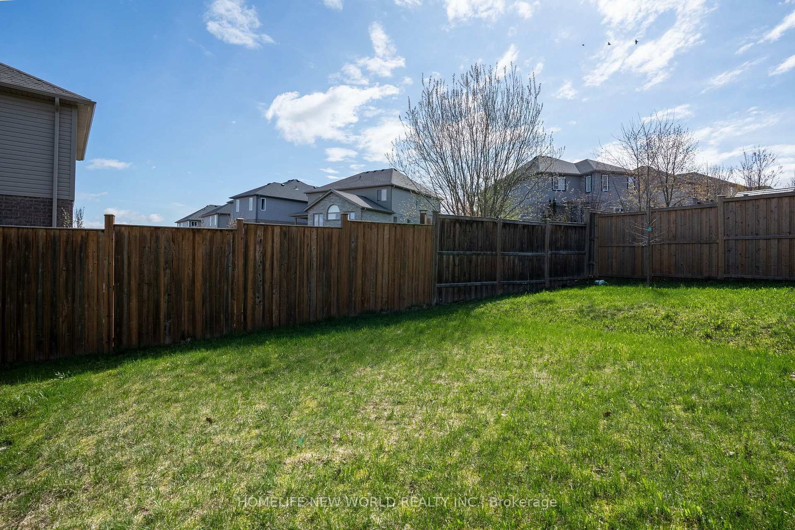 452 Avens St, Waterloo — 23