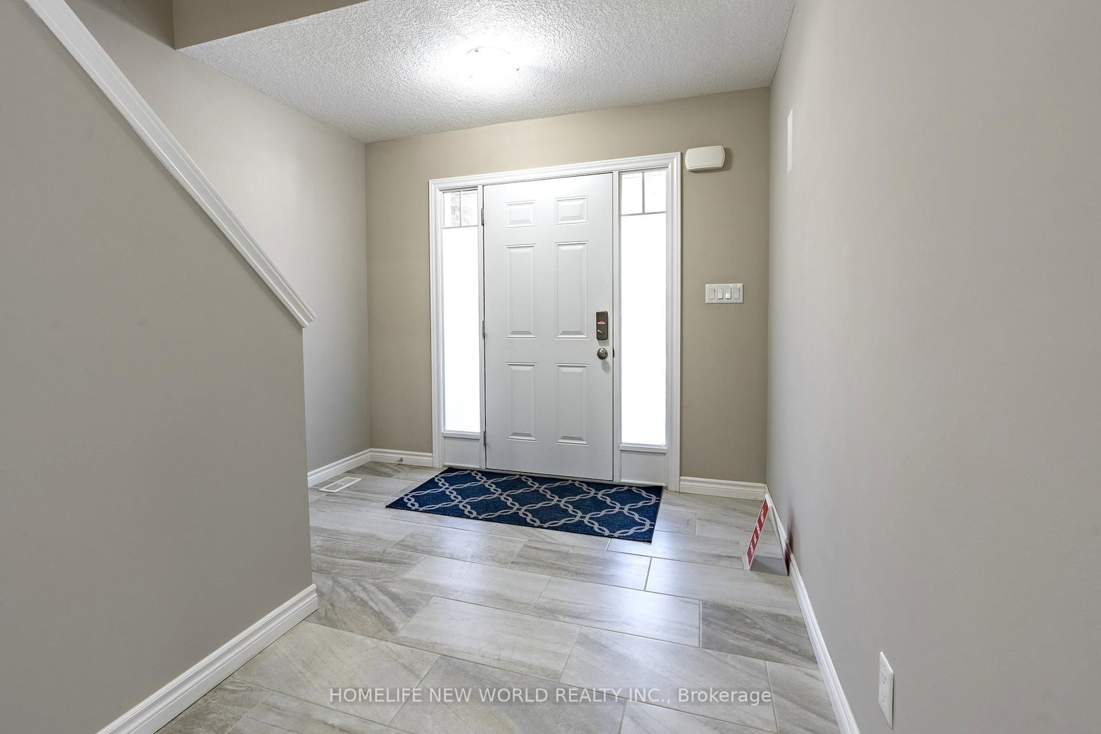 452 Avens St, Waterloo — 3
