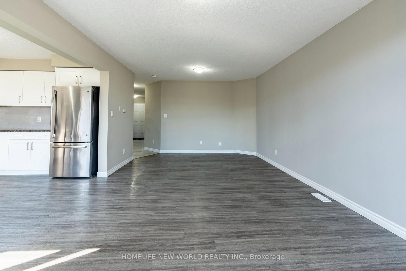 452 Avens St, Waterloo — 6