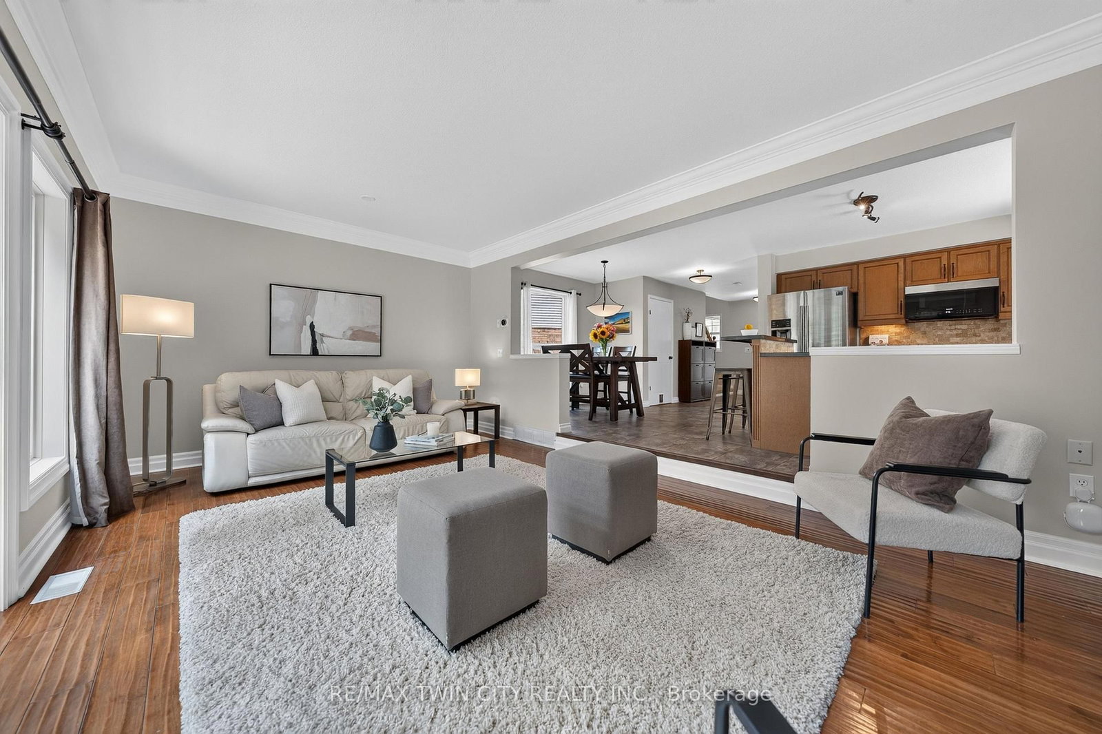 298 Pineland Pl, Waterloo — 17