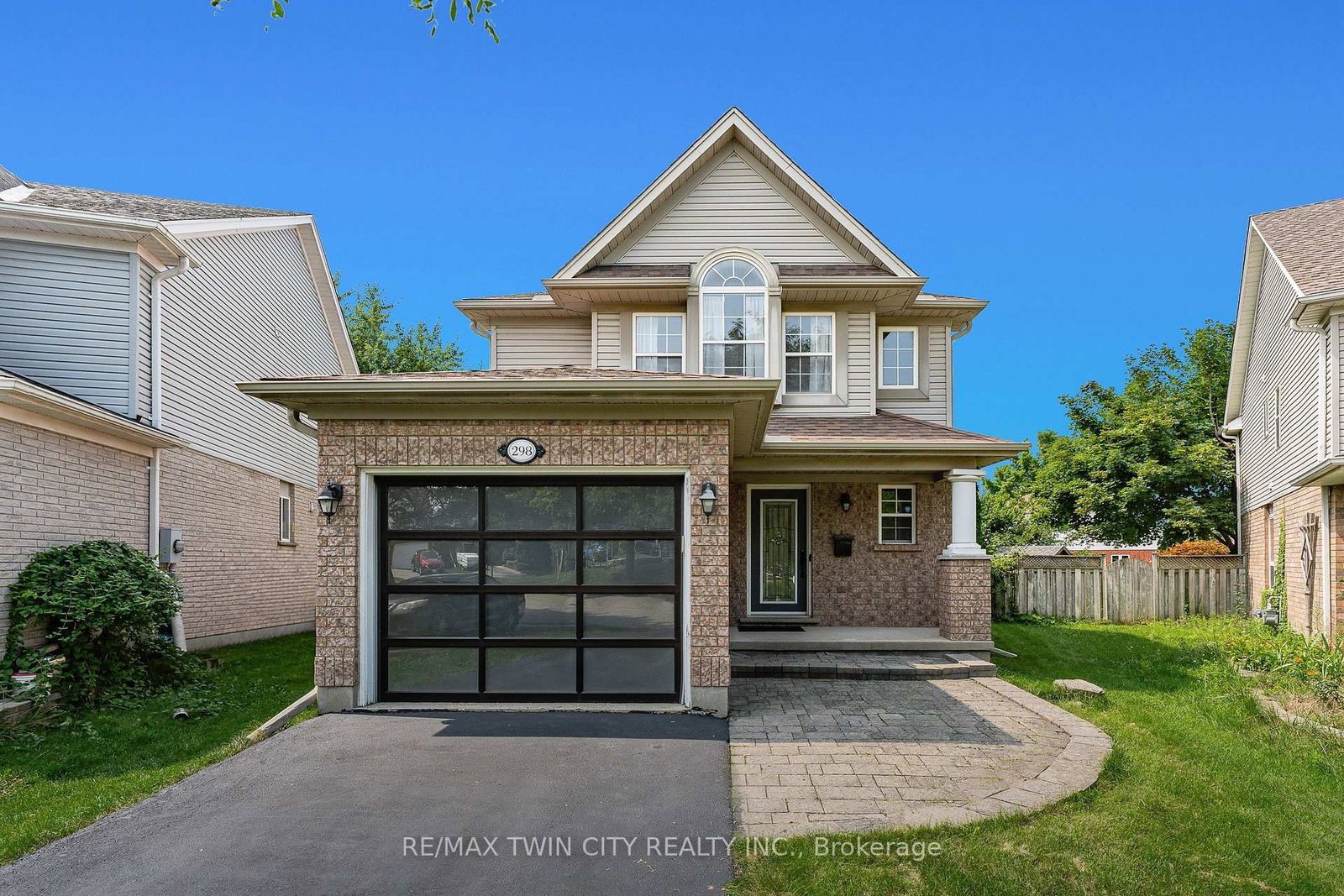 298 Pineland Pl, Waterloo — 3