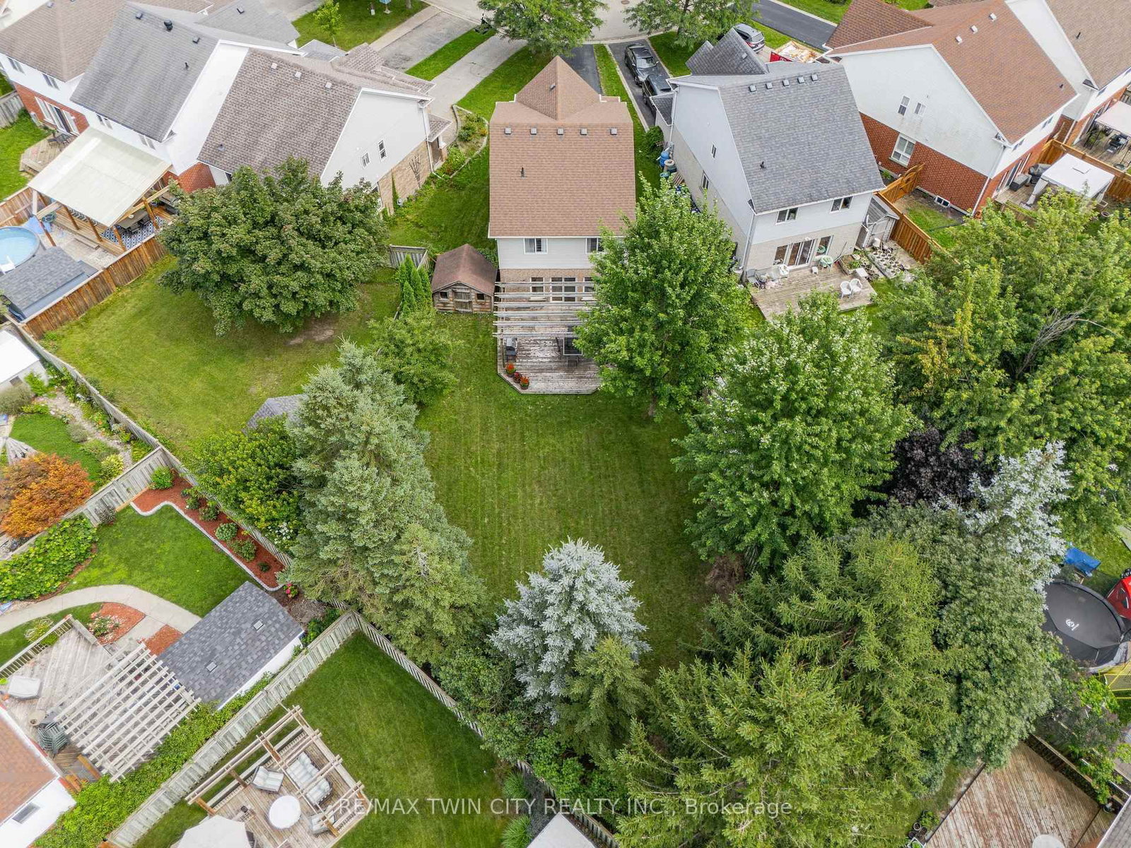 298 Pineland Pl, Waterloo — 50