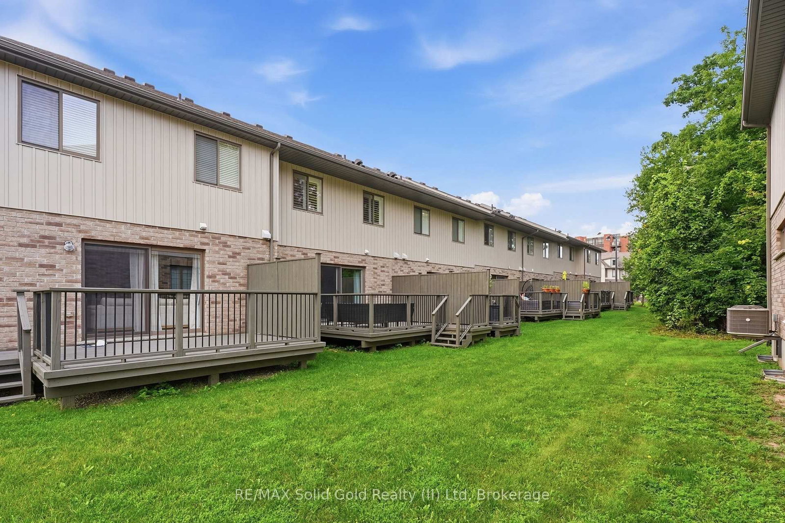72-635 Saginaw Pkwy, Cambridge — 40