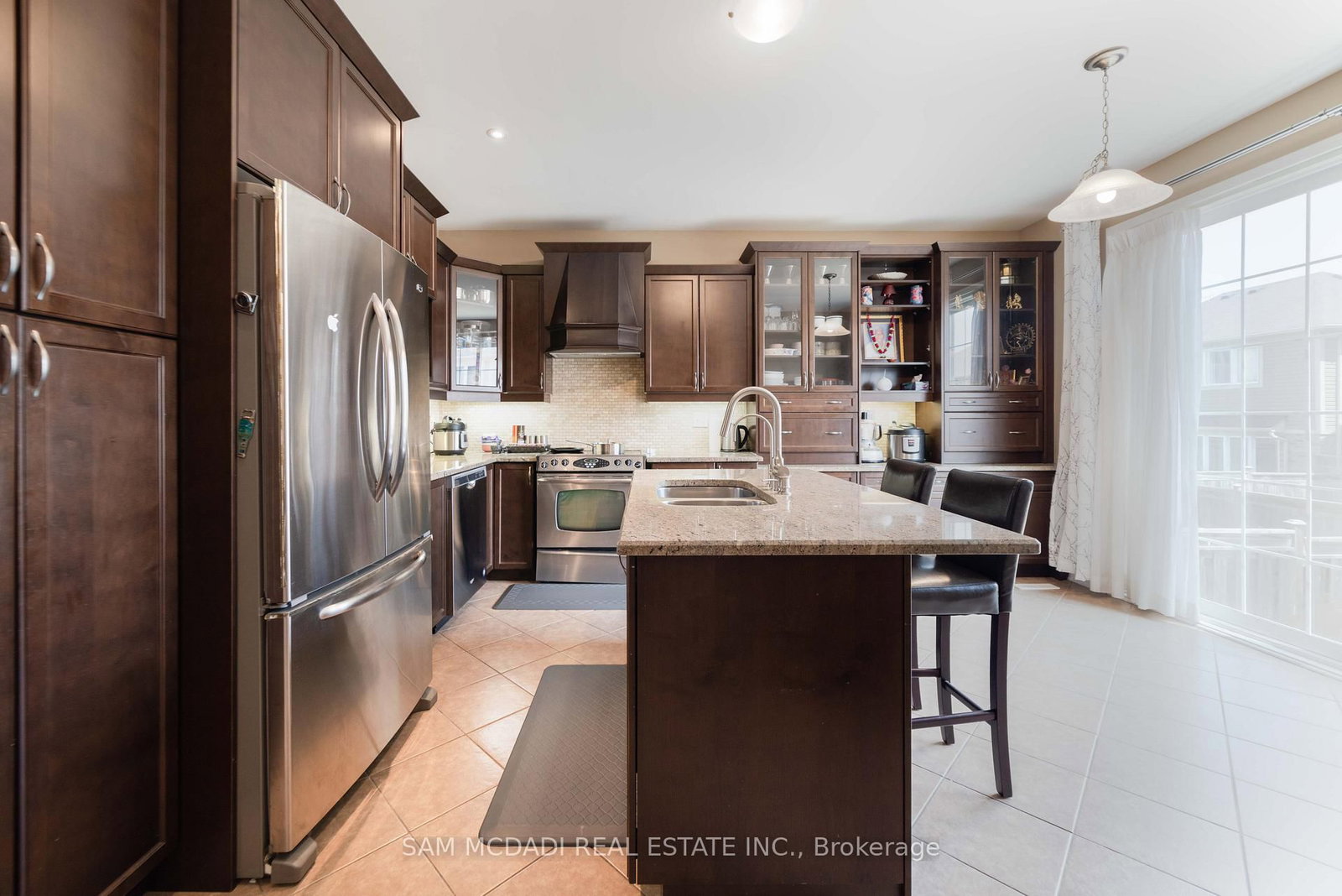 322 Baldwin Dr, Cambridge — 12