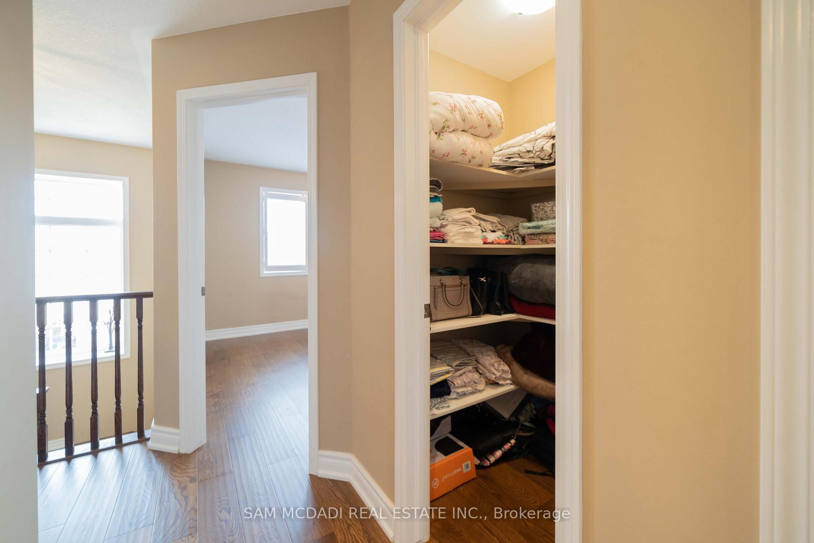 322 Baldwin Dr, Cambridge — 23