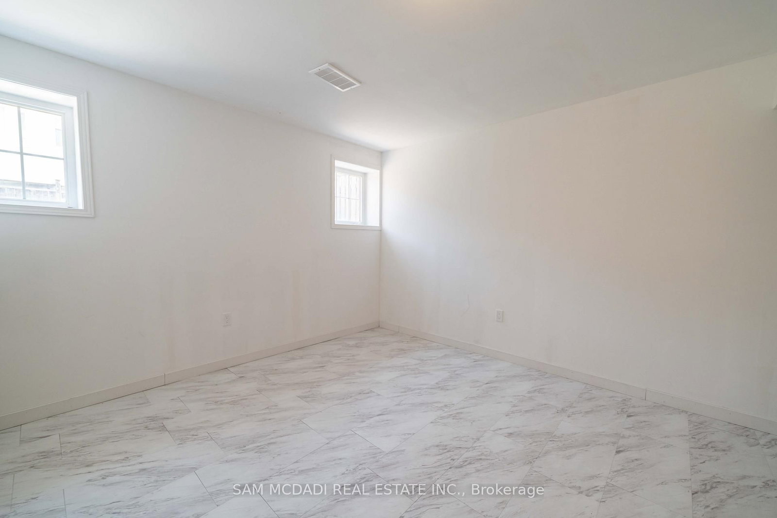 322 Baldwin Dr, Cambridge — 31