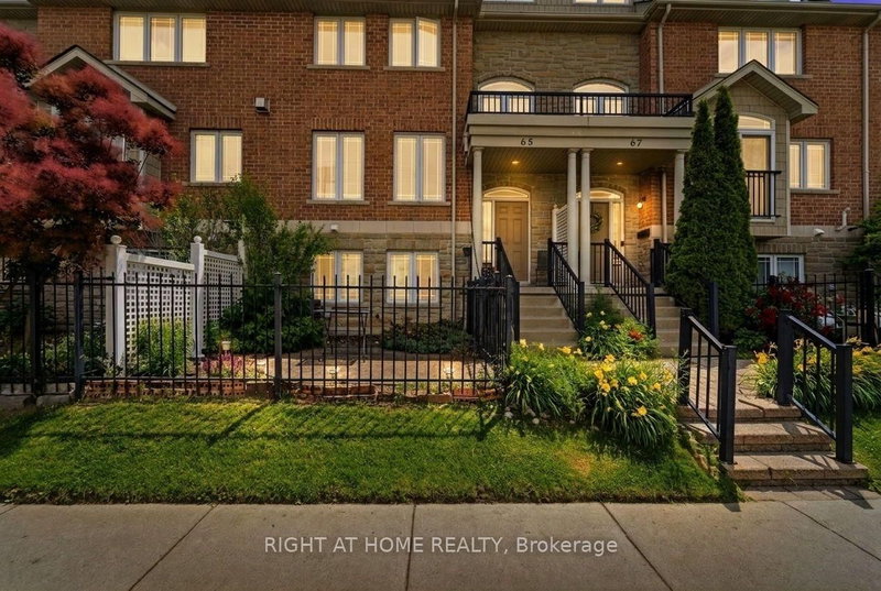 65 Wellington South - Photo 2