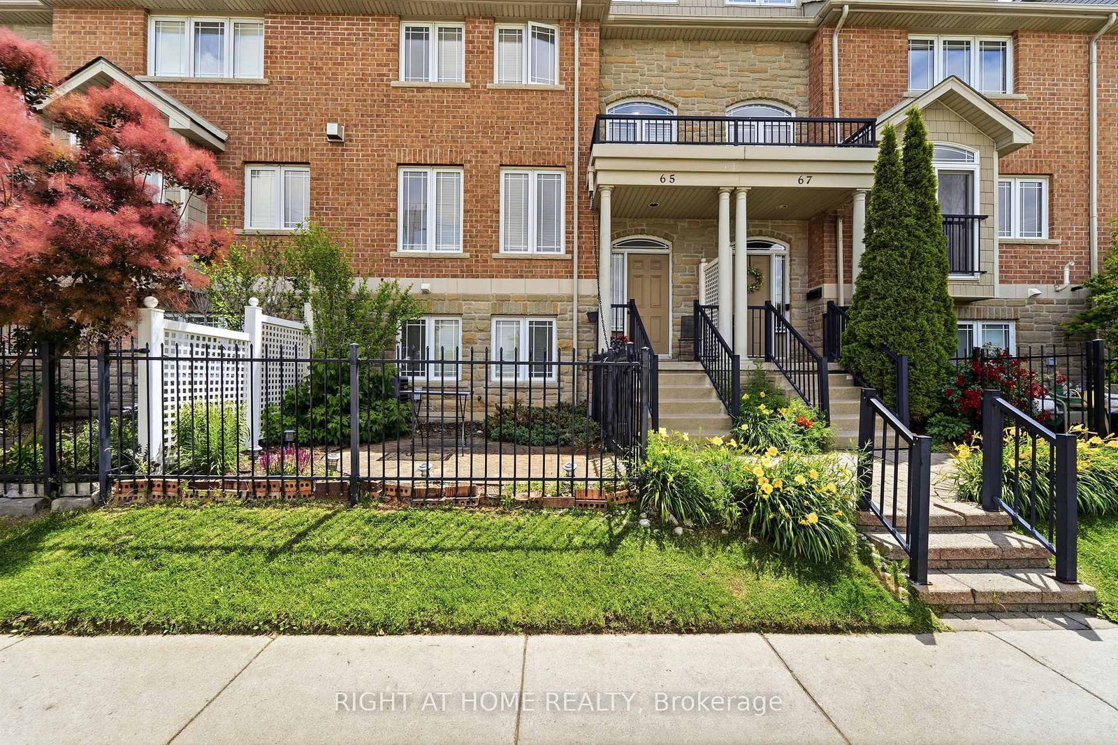 65 Wellington South, Cambridge — 36