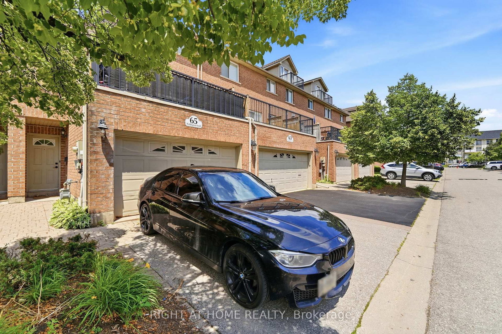 65 Wellington South, Cambridge — 37