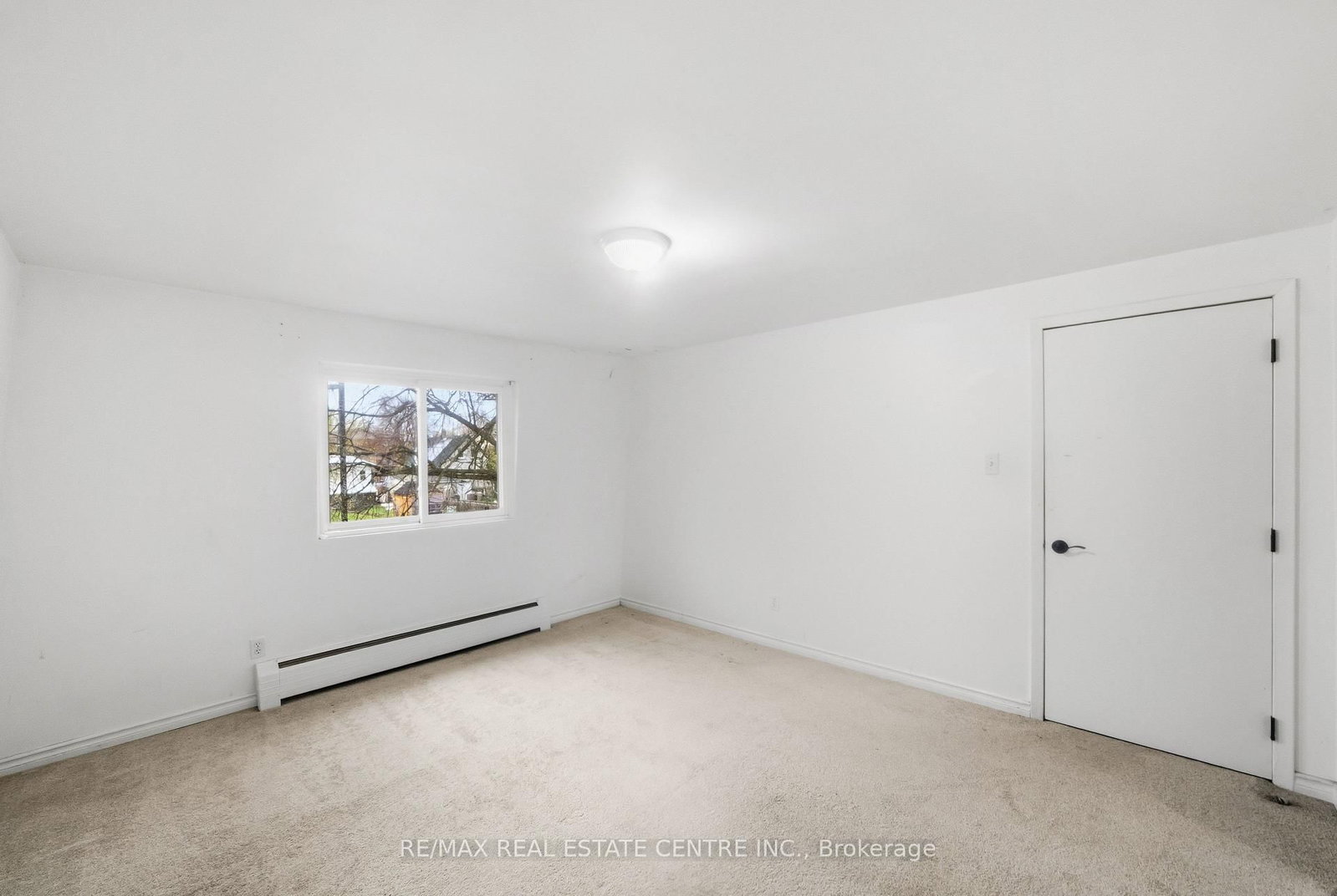 10-76 Borden Pkwy, Kitchener — 13