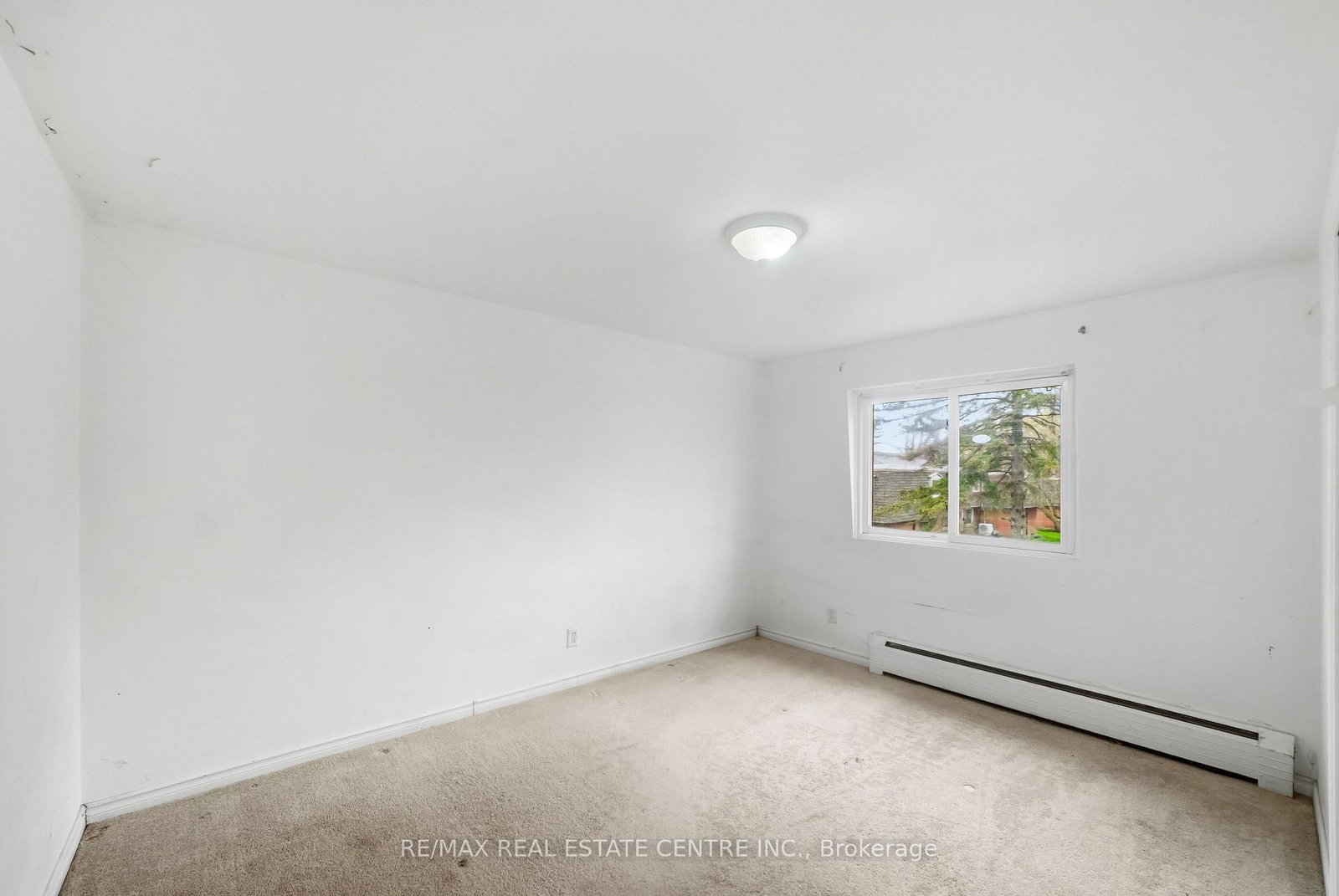 10-76 Borden Pkwy, Kitchener — 15