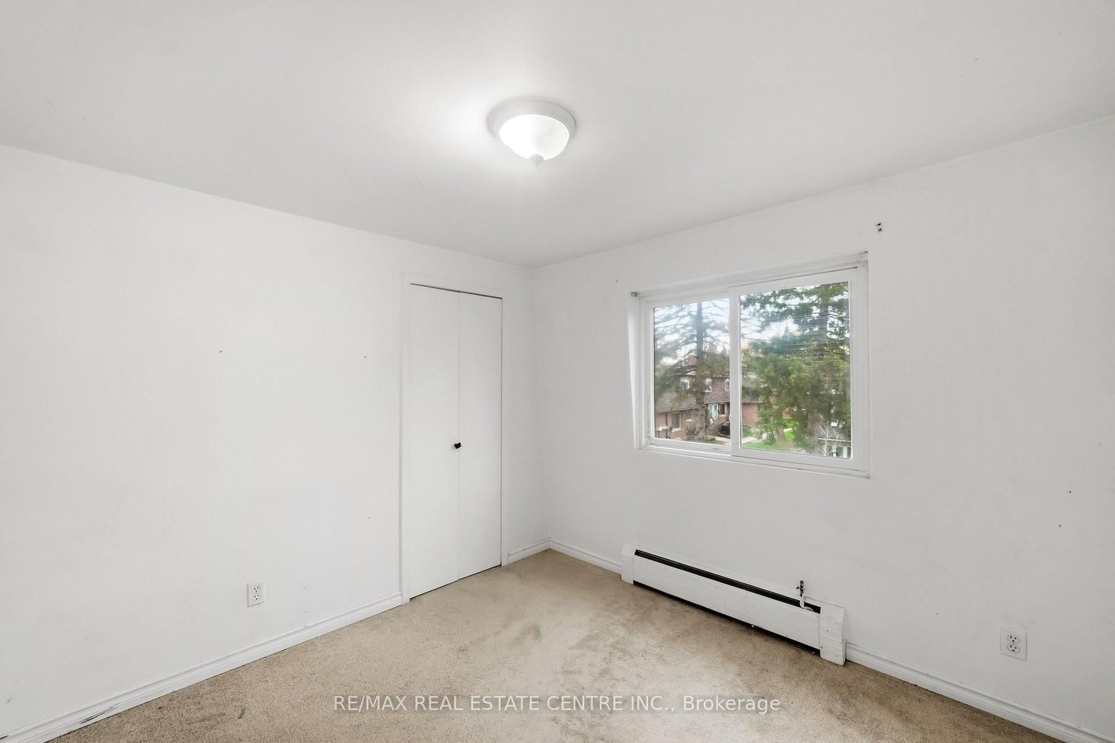 10-76 Borden Pkwy, Kitchener — 16