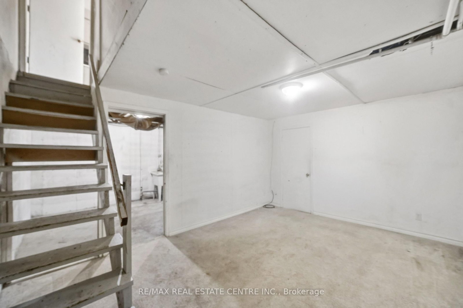 10-76 Borden Pkwy, Kitchener — 21