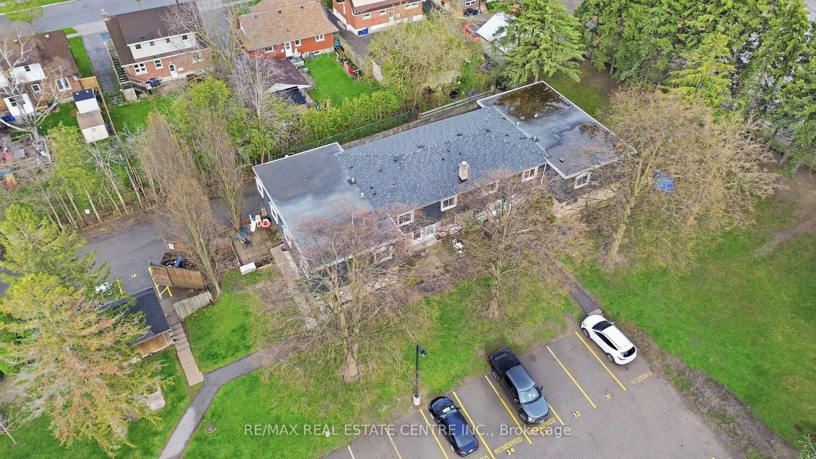 10-76 Borden Pkwy, Kitchener — 28