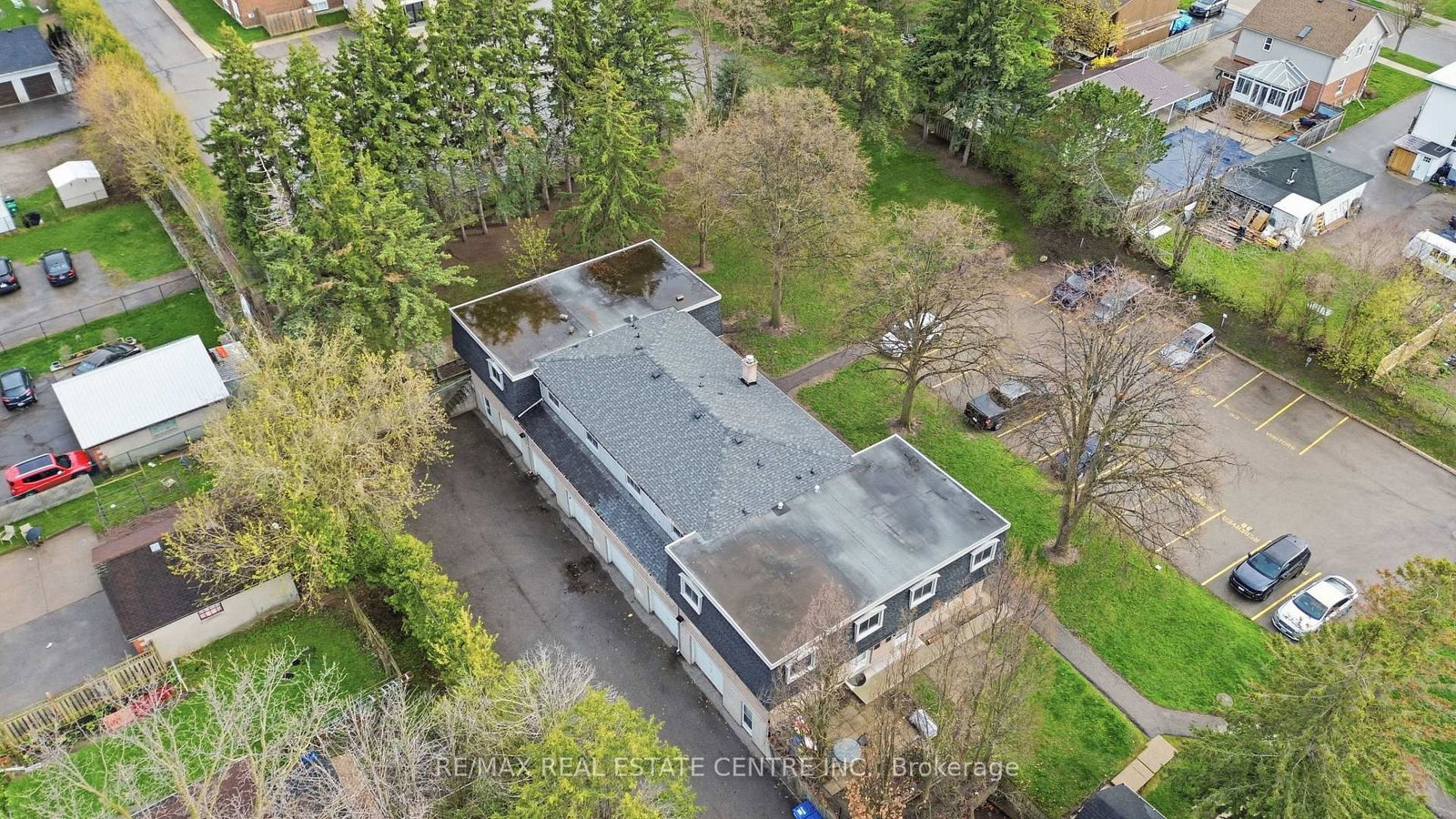 10-76 Borden Pkwy, Kitchener — 29