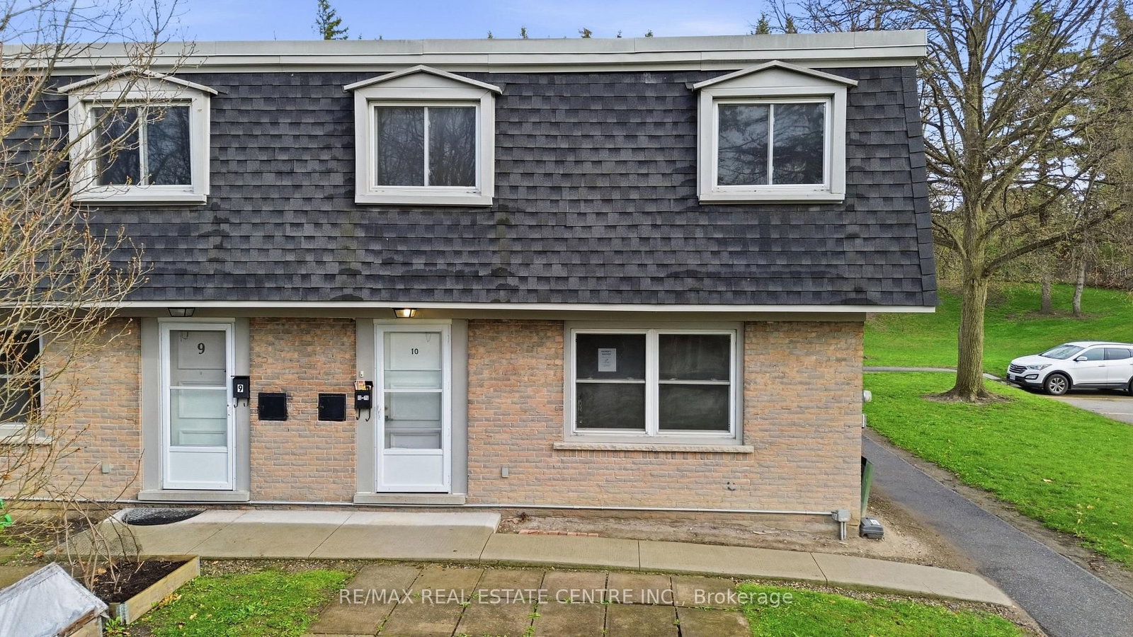 10-76 Borden Pkwy, Kitchener — 3