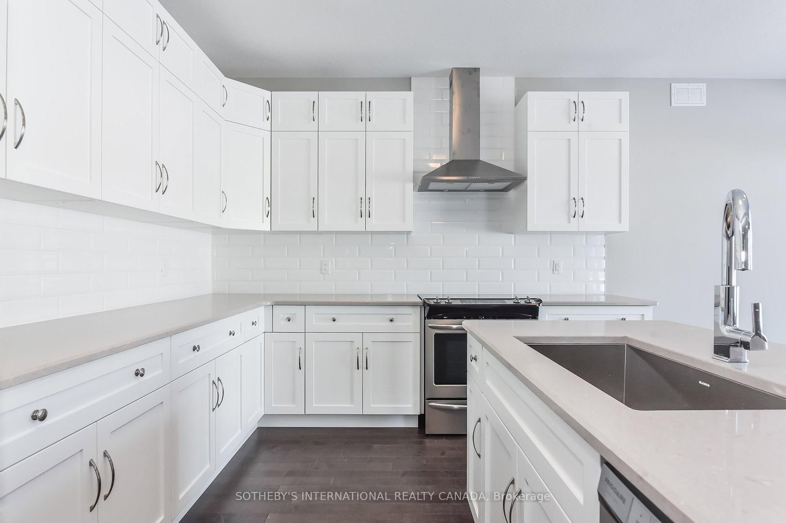 529 Anton Cres, Kitchener — 14
