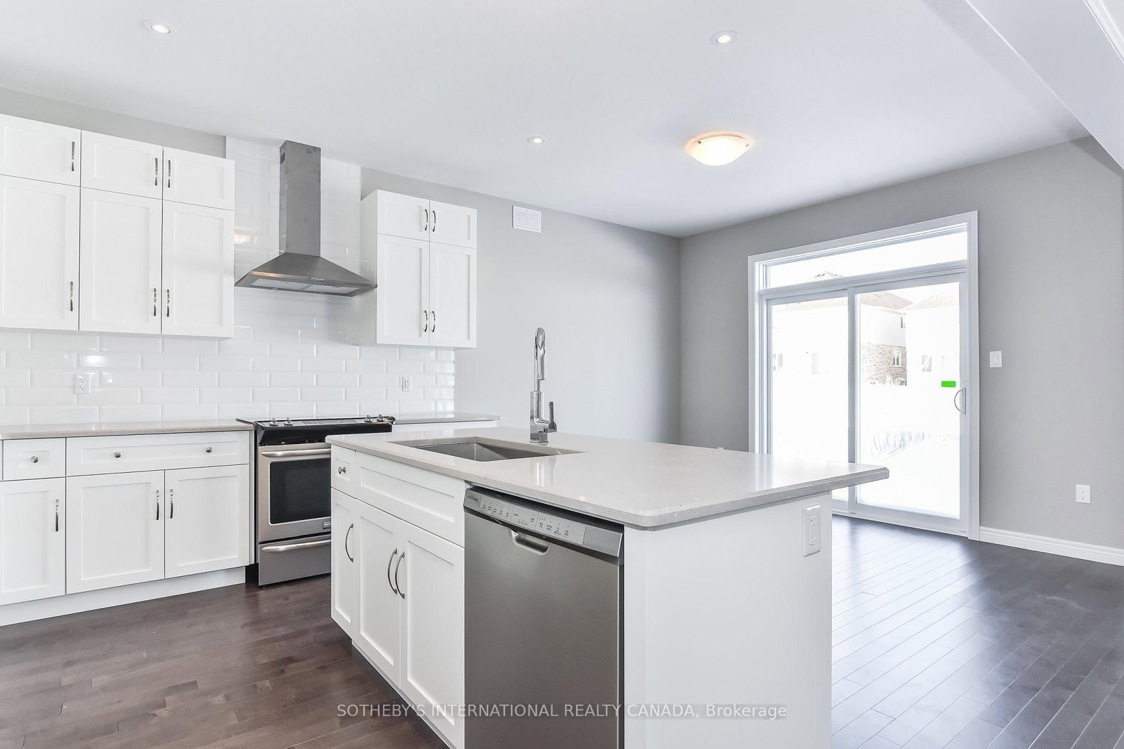 529 Anton Cres, Kitchener — 9