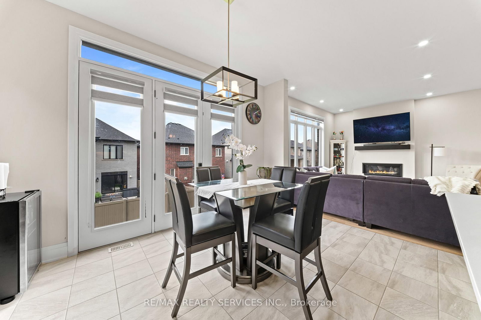 130 Pondcliffe Dr, Kitchener — 20
