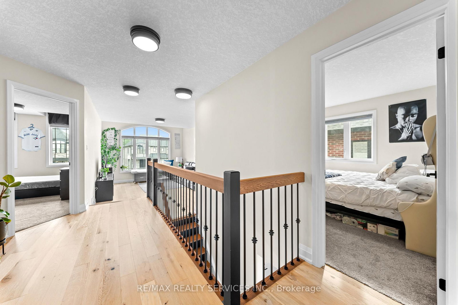 130 Pondcliffe Dr, Kitchener — 28