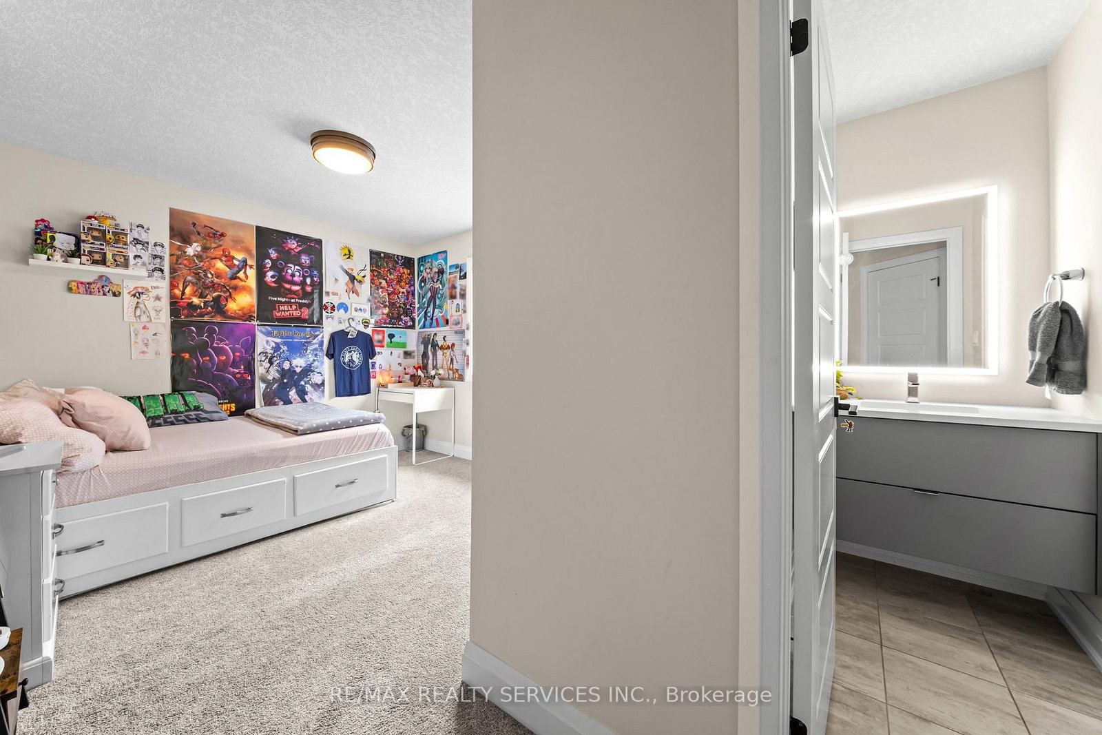 130 Pondcliffe Dr, Kitchener — 42