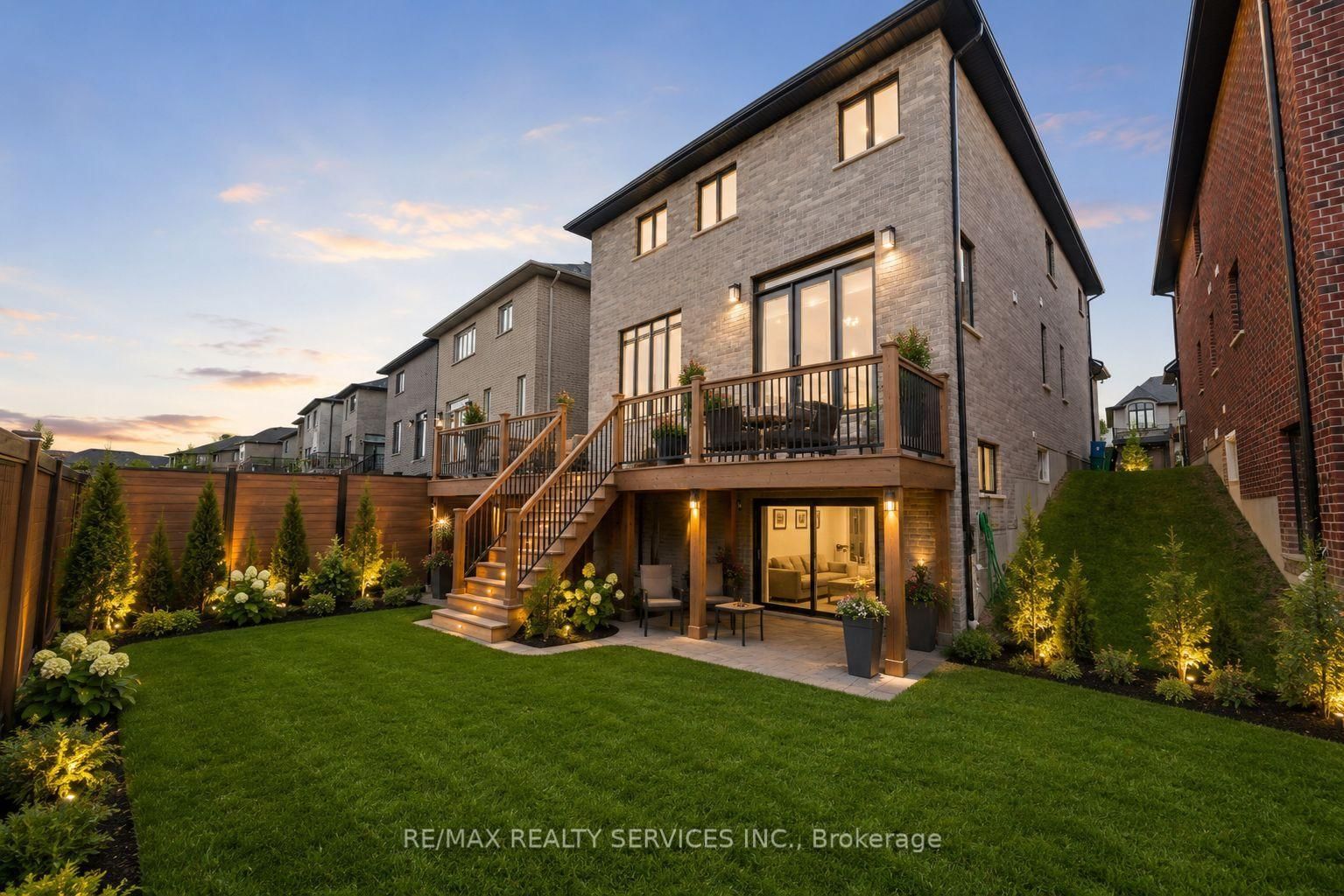 130 Pondcliffe Dr, Kitchener — 47