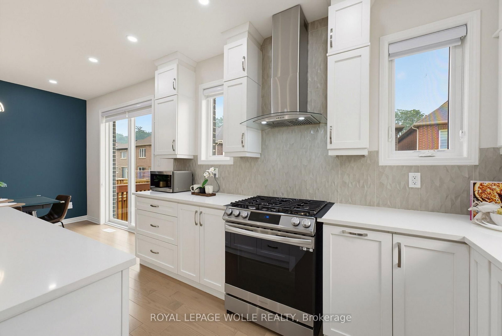 6 Milt Schmidt St, Kitchener — 10