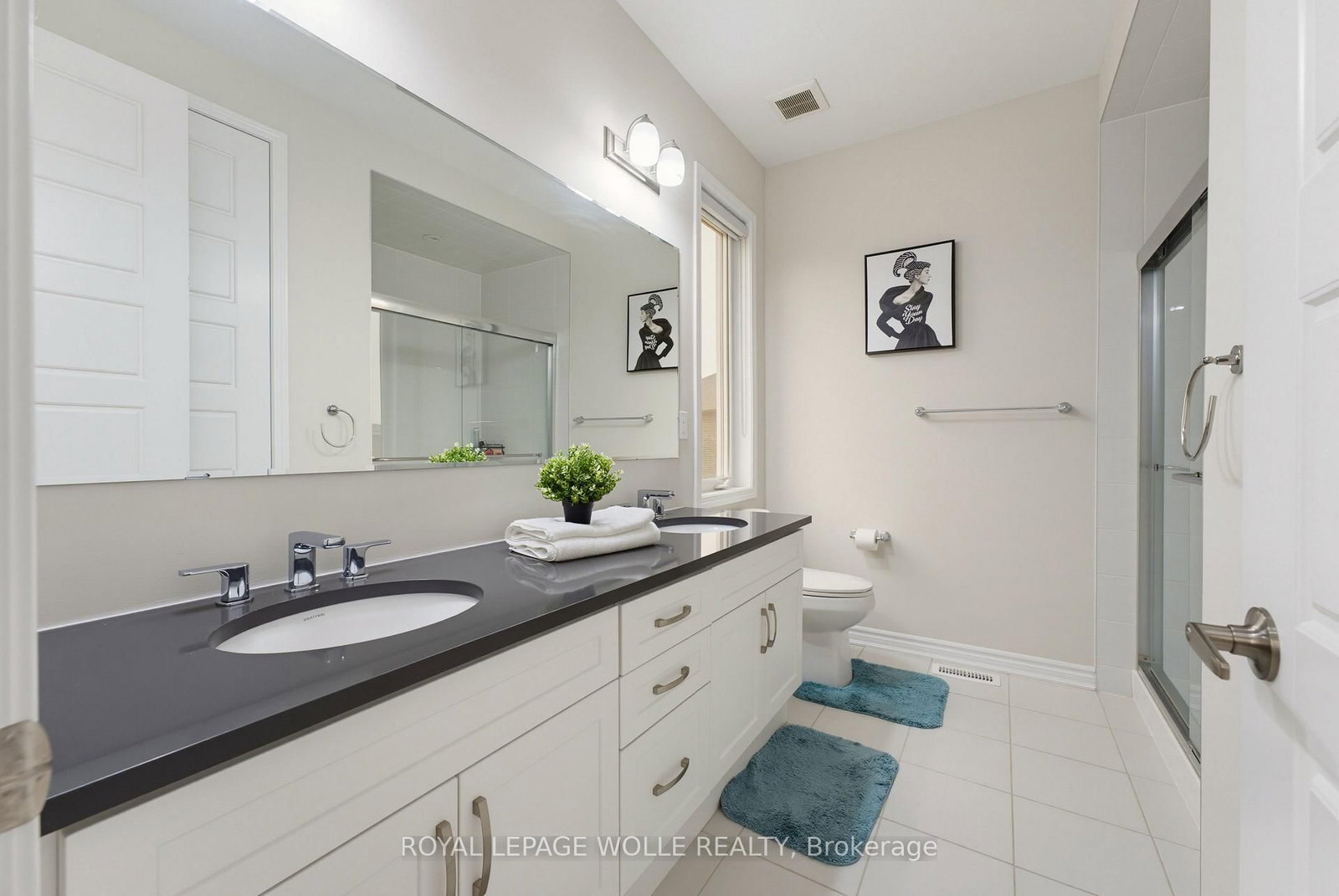 6 Milt Schmidt St, Kitchener — 18