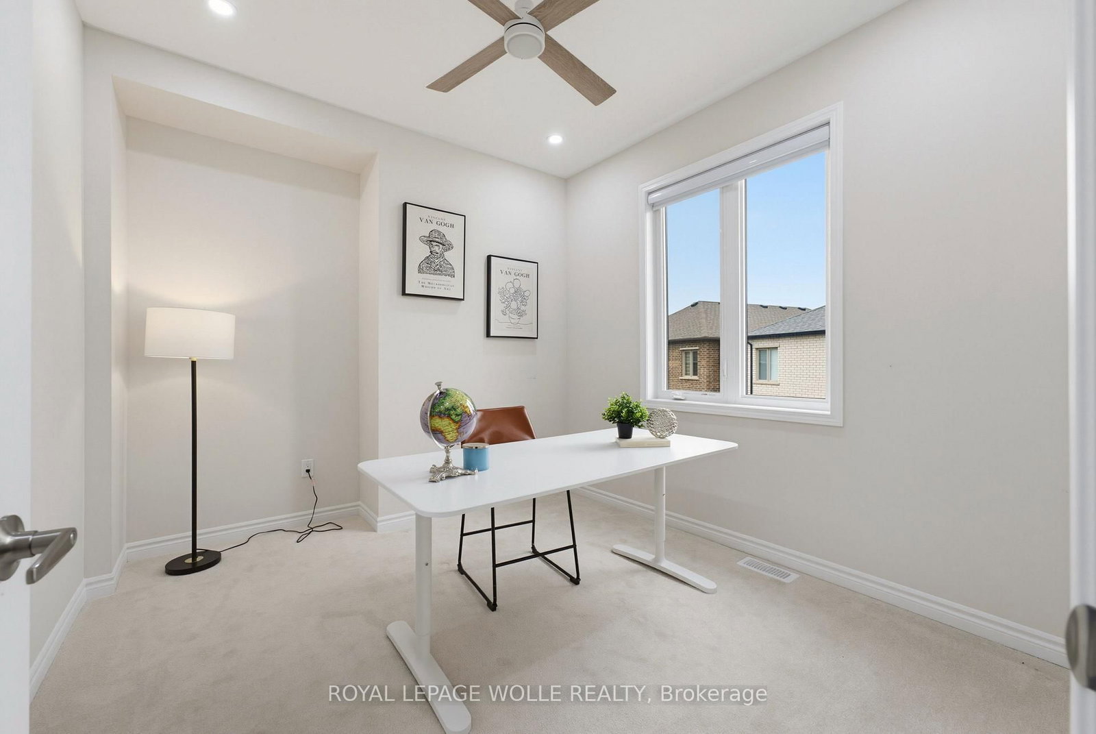 6 Milt Schmidt St, Kitchener — 19