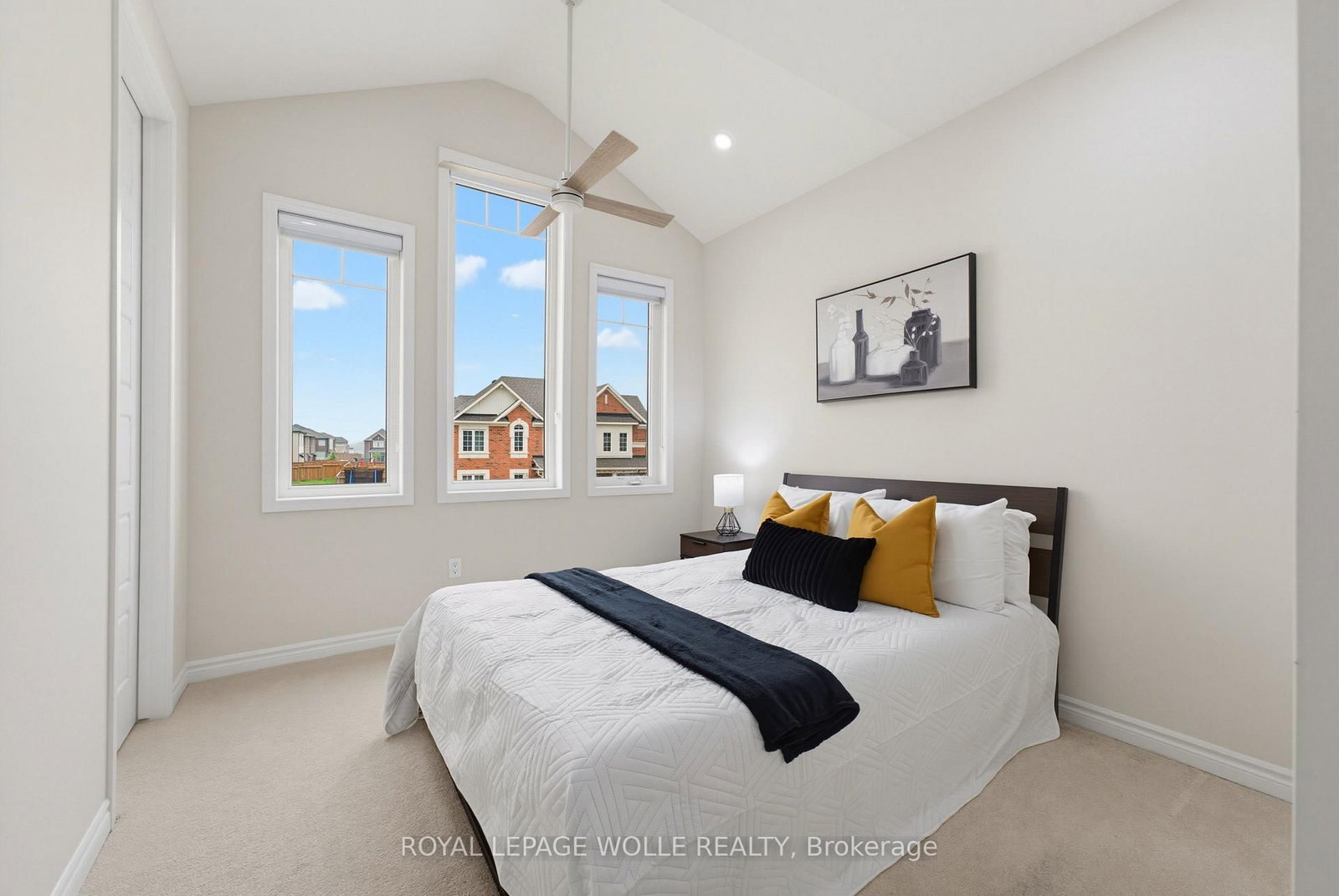 6 Milt Schmidt St, Kitchener — 21