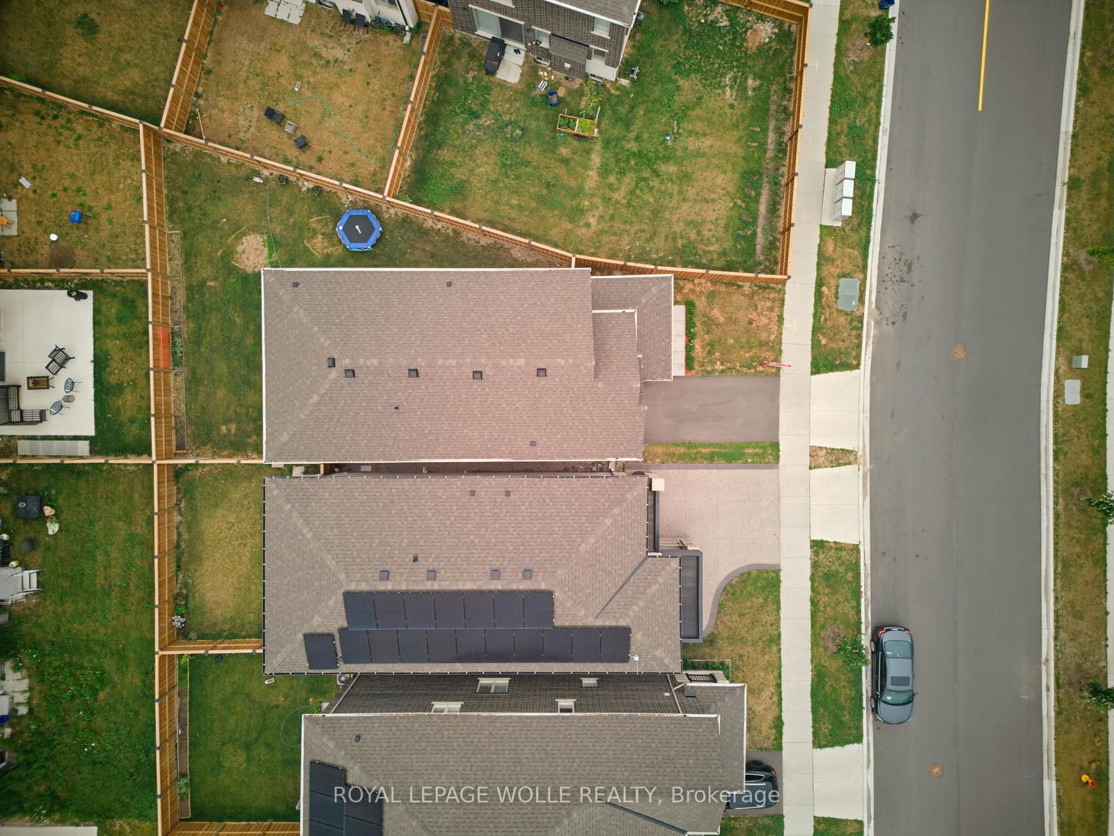 6 Milt Schmidt St, Kitchener — 31