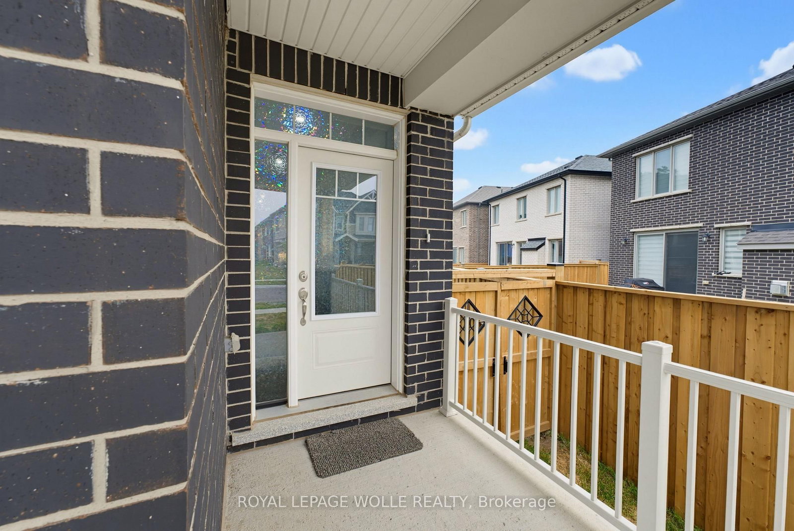 6 Milt Schmidt St, Kitchener — 4