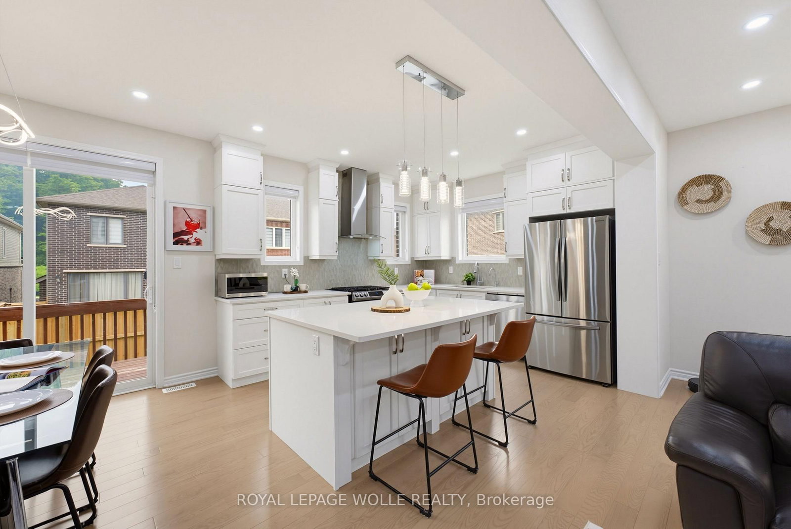 6 Milt Schmidt St, Kitchener — 7