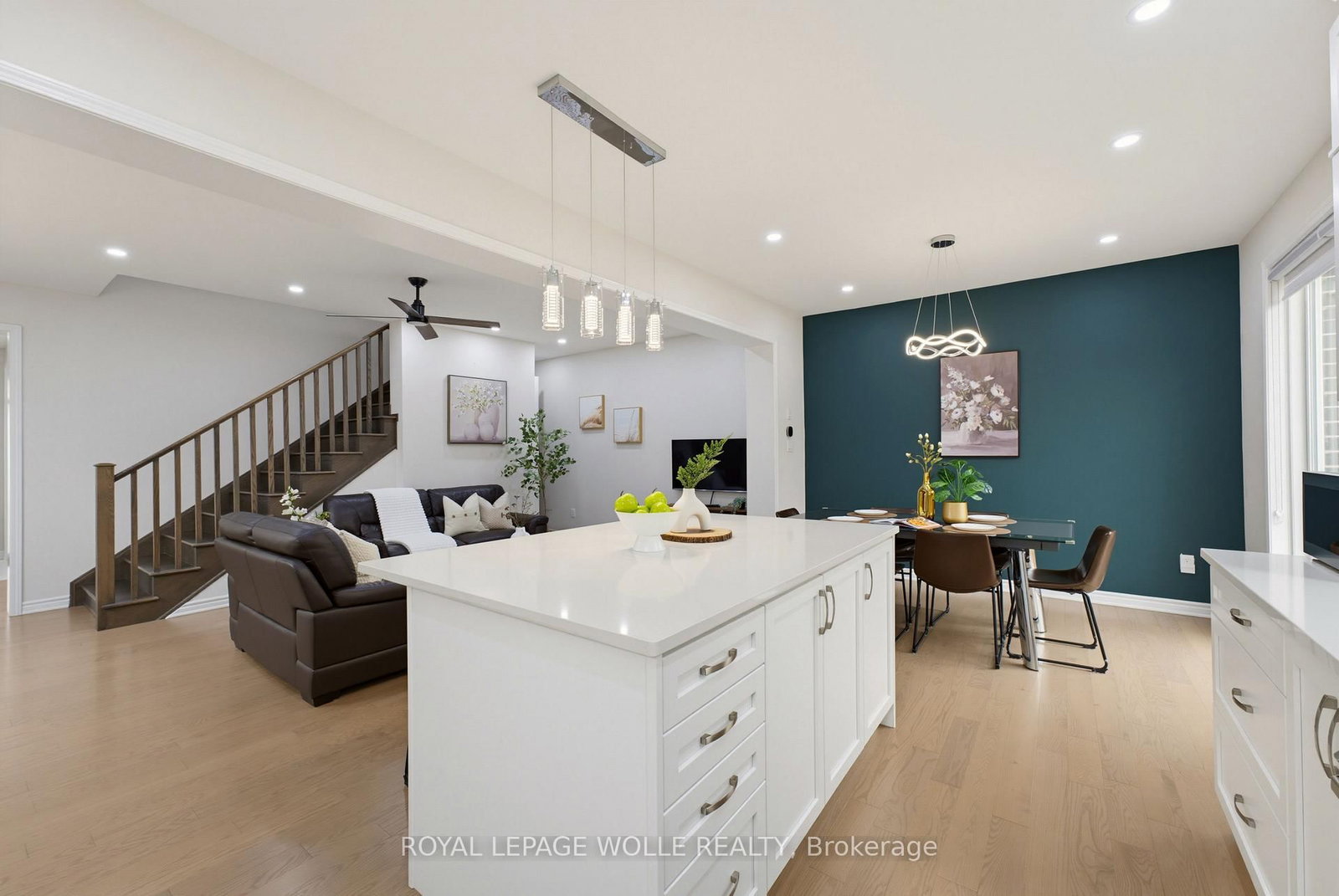 6 Milt Schmidt St, Kitchener — 9