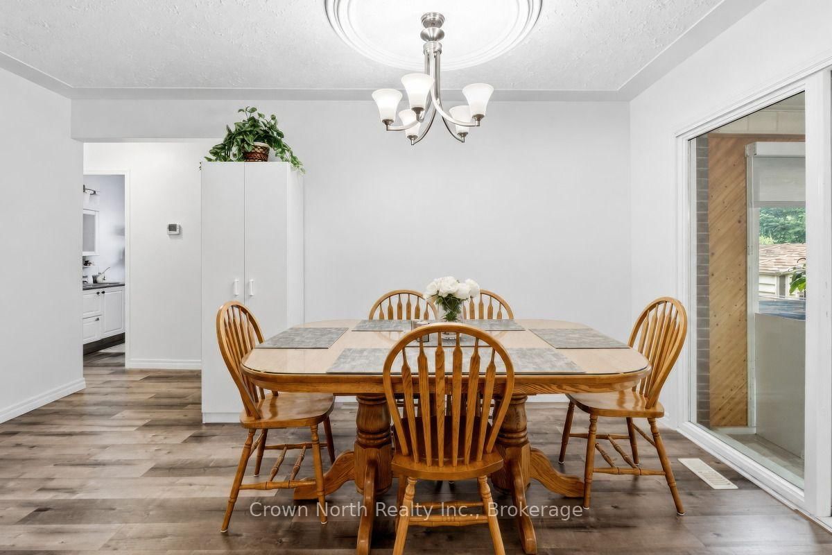 127 Carson Dr, Kitchener — 13
