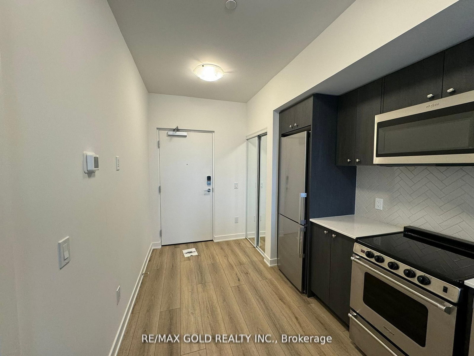 515-312 Erb St, Waterloo — 4