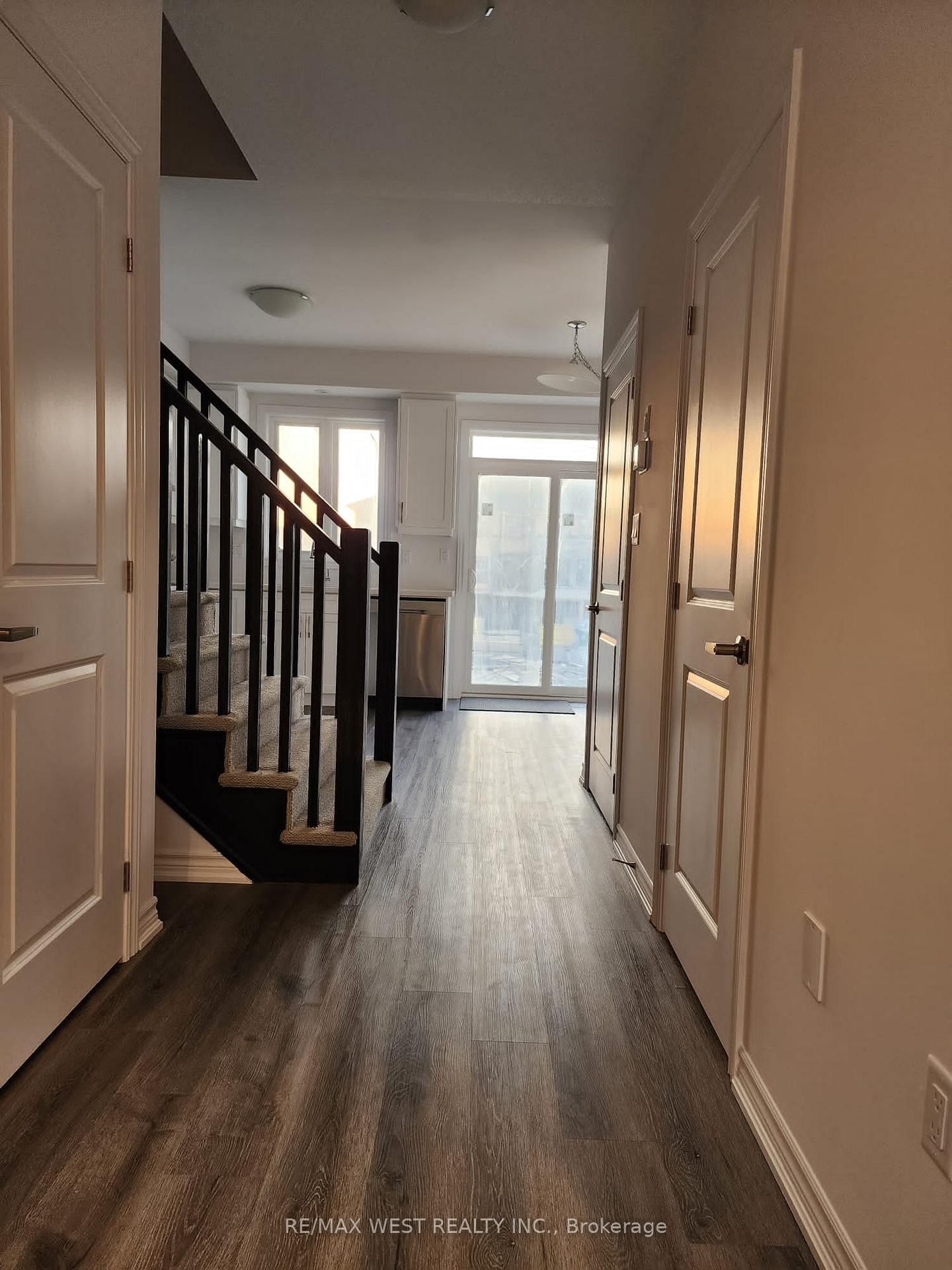 129-461 Blackburn Dr, Brantford — 4