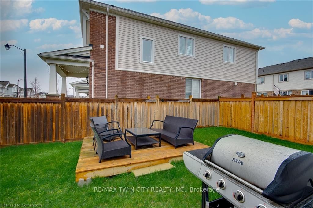 18 Blue Oak St, Kitchener — 29