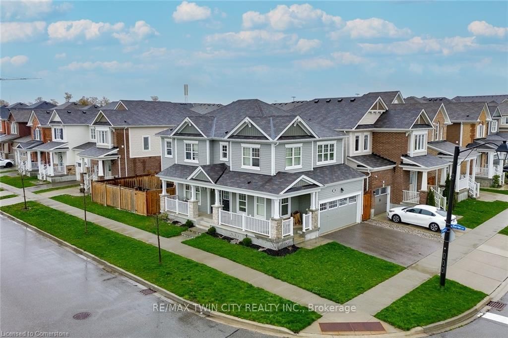 18 Blue Oak St, Kitchener — 32