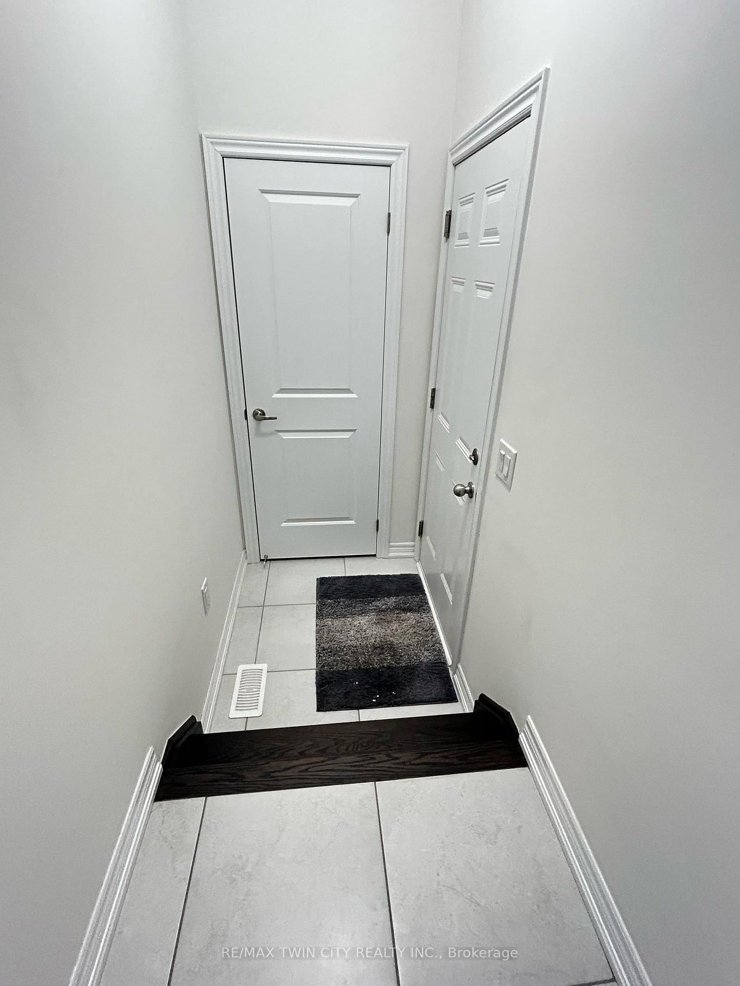 123 Broadacre Dr, Kitchener — 10